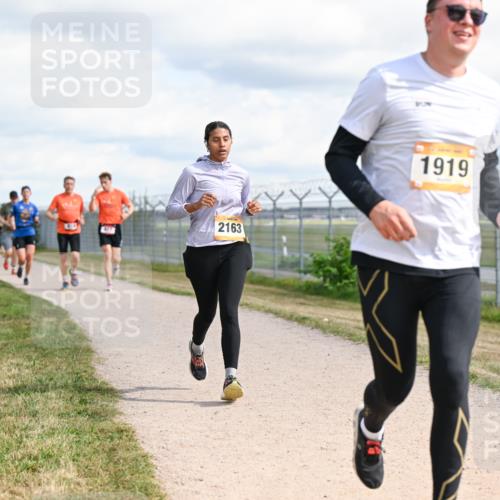 14.09.2025 - Airport Race Dr. Thomas Lammeyer http://msf.ph/oto/8877794 14.09.2025 12:24:22 Laufen 2163, 1919, 0 meine-sportfotos.de