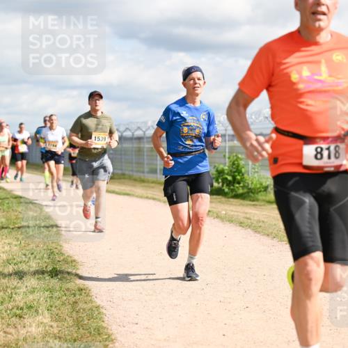 14.09.2025 - Airport Race Dr. Thomas Lammeyer http://msf.ph/oto/8877821 14.09.2025 12:24:28 Laufen 1784, 1539, 818 meine-sportfotos.de