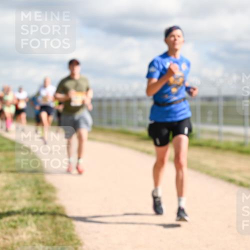 14.09.2025 - Airport Race Dr. Thomas Lammeyer http://msf.ph/oto/8877825 14.09.2025 12:24:29 Laufen  meine-sportfotos.de
