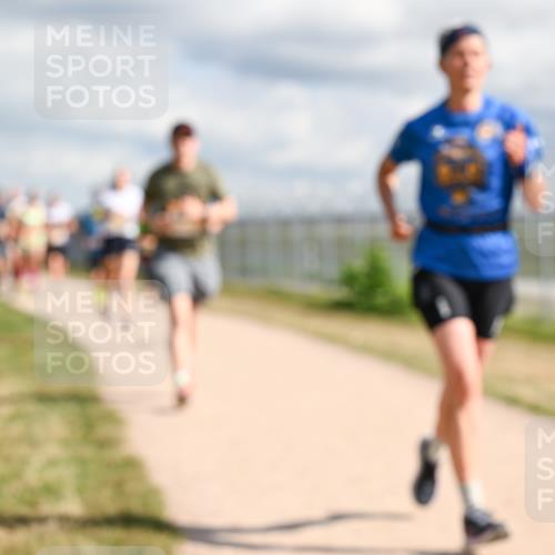 14.09.2025 - Airport Race Dr. Thomas Lammeyer http://msf.ph/oto/8877828 14.09.2025 12:24:29 Laufen  meine-sportfotos.de