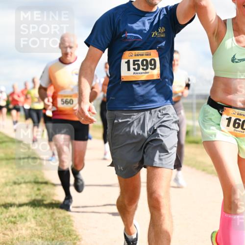 14.09.2025 - Airport Race Dr. Thomas Lammeyer http://msf.ph/oto/8877872 14.09.2025 12:24:36 Laufen 560, 2022, 42, 1599, 1602 meine-sportfotos.de