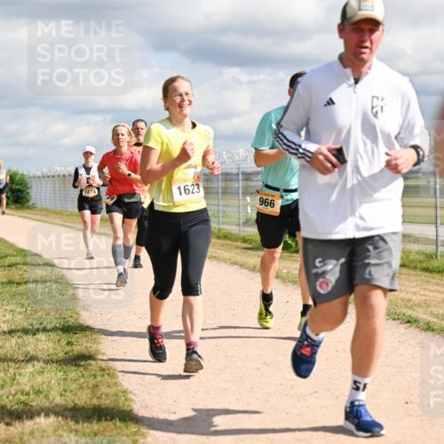 14.09.2025 - Airport Race Dr. Thomas Lammeyer http://msf.ph/oto/8877891 14.09.2025 12:24:40 Laufen 1474, 30, 1623, 966 meine-sportfotos.de