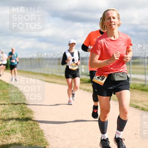 14.09.2025 - Airport Race Dr. Thomas Lammeyer http://msf.ph/oto/8877911 14.09.2025 12:24:43 Laufen 29 meine-sportfotos.de