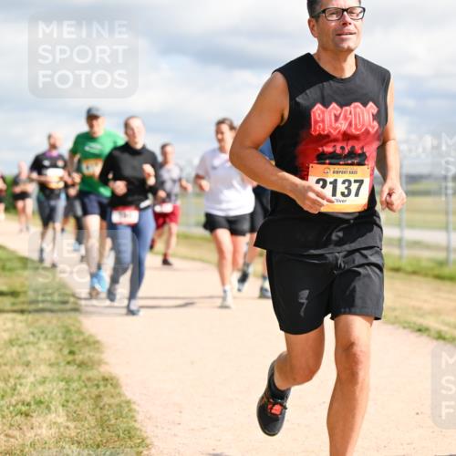 14.09.2025 - Airport Race Dr. Thomas Lammeyer http://msf.ph/oto/8877985 14.09.2025 12:24:58 Laufen 2137 meine-sportfotos.de