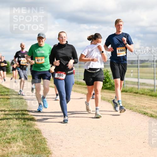 14.09.2025 - Airport Race Dr. Thomas Lammeyer http://msf.ph/oto/8877991 14.09.2025 12:24:59 Laufen 4015, 417, 100, 1980, 1980 meine-sportfotos.de