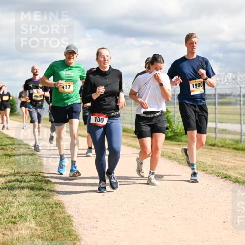 14.09.2025 - Airport Race Dr. Thomas Lammeyer http://msf.ph/oto/8877992 14.09.2025 12:24:59 Laufen 4015, 17, 100, 1980 meine-sportfotos.de