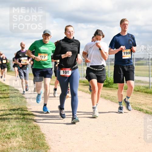 14.09.2025 - Airport Race Dr. Thomas Lammeyer http://msf.ph/oto/8877993 14.09.2025 12:24:59 Laufen 400, 000, 417, 100, 1980, 198 meine-sportfotos.de