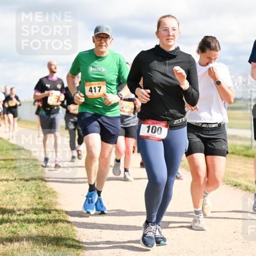 14.09.2025 - Airport Race Dr. Thomas Lammeyer http://msf.ph/oto/8878000 14.09.2025 12:25:00 Laufen 417, 2058, 100, 1980, 1980 meine-sportfotos.de