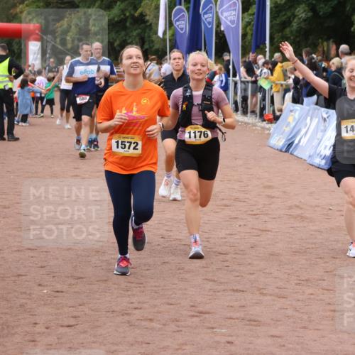 14.09.2025 - Airport Race Strokosch-Dieckow http://msf.ph/oto/8878023 14.09.2025 12:36:40 Ziel 489, 688, 866, 993, 1176, 1409, 1572, 1712, 2044 meine-sportfotos.de