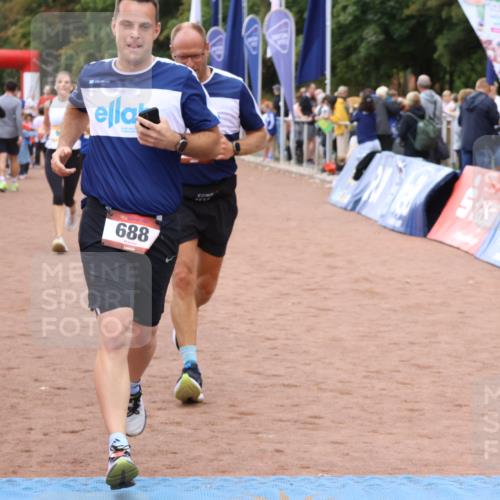 14.09.2025 - Airport Race Strokosch-Dieckow http://msf.ph/oto/8878054 14.09.2025 12:36:45 Ziel 688, 866, 993, 1176, 1409, 1572, 1706, 1712 meine-sportfotos.de