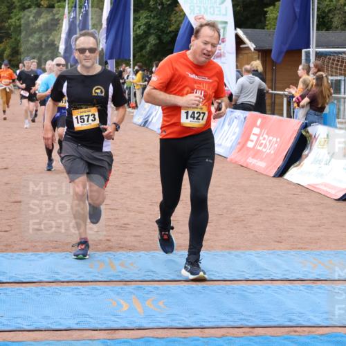 14.09.2025 - Airport Race Strokosch-Dieckow http://msf.ph/oto/8878101 14.09.2025 12:36:58 Ziel 240, 241, 347, 1074, 1313, 1427, 1573, 2060, 4133 meine-sportfotos.de