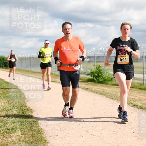 14.09.2025 - Airport Race Dr. Thomas Lammeyer http://msf.ph/oto/8878196 14.09.2025 12:25:24 Laufen 4211, 541 meine-sportfotos.de