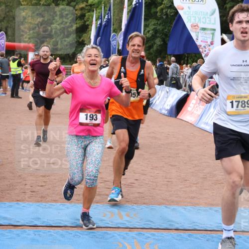 14.09.2025 - Airport Race Strokosch-Dieckow http://msf.ph/oto/8878209 14.09.2025 12:37:17 Ziel 193, 259, 517, 655, 676, 813, 1375, 1645, 1789, 1822, 1840, 2113, 4057, 4218 meine-sportfotos.de