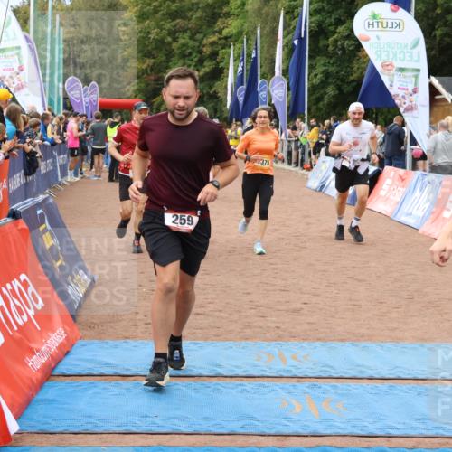 14.09.2025 - Airport Race Strokosch-Dieckow http://msf.ph/oto/8878228 14.09.2025 12:37:19 Ziel 193, 256, 259, 469, 517, 655, 676, 813, 877, 1375, 1645, 1789, 1822, 2113, 4057, 4218 meine-sportfotos.de