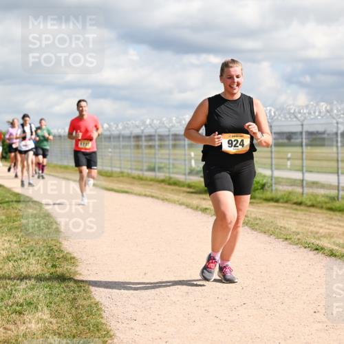 14.09.2025 - Airport Race Dr. Thomas Lammeyer http://msf.ph/oto/8878231 14.09.2025 12:25:30 Laufen 924, 1732 meine-sportfotos.de