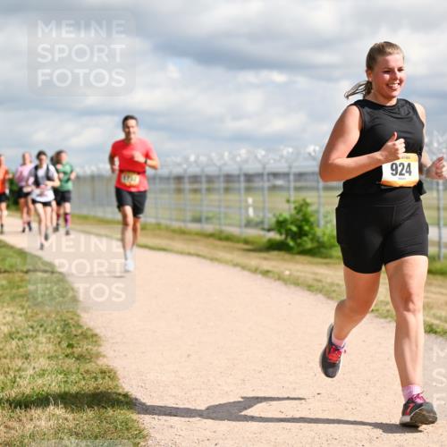 14.09.2025 - Airport Race Dr. Thomas Lammeyer http://msf.ph/oto/8878237 14.09.2025 12:25:30 Laufen 924 meine-sportfotos.de