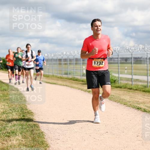 14.09.2025 - Airport Race Dr. Thomas Lammeyer http://msf.ph/oto/8878247 14.09.2025 12:25:33 Laufen 1732 meine-sportfotos.de