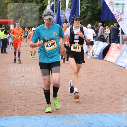 14.09.2025 - Airport Race Strokosch-Dieckow http://msf.ph/oto/8878293 14.09.2025 12:37:31 Ziel 199, 256, 469, 786, 877, 951, 977, 996, 1198, 1222, 1403, 1889, 4242, 4400 meine-sportfotos.de