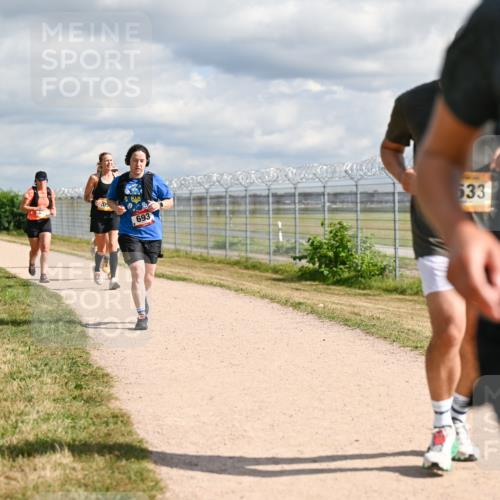 14.09.2025 - Airport Race Dr. Thomas Lammeyer http://msf.ph/oto/8878322 14.09.2025 12:25:42 Laufen 09, 693, 533, 11 meine-sportfotos.de