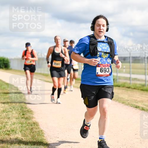 14.09.2025 - Airport Race Dr. Thomas Lammeyer http://msf.ph/oto/8878331 14.09.2025 12:25:45 Laufen 2091, 17, 693 meine-sportfotos.de