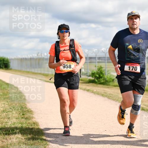 14.09.2025 - Airport Race Dr. Thomas Lammeyer http://msf.ph/oto/8878353 14.09.2025 12:25:48 Laufen 958, 170 meine-sportfotos.de
