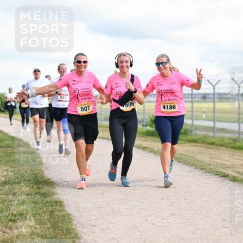 14.09.2025 - Airport Race Dr. Thomas Lammeyer http://msf.ph/oto/8878506 14.09.2025 12:26:17 Laufen 857, 27, 9, 2025, 507, 27, 606, 9, 2025, 4186 meine-sportfotos.de