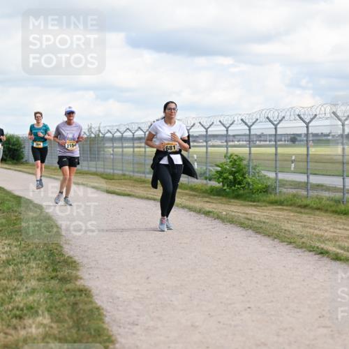 14.09.2025 - Airport Race Dr. Thomas Lammeyer http://msf.ph/oto/8878566 14.09.2025 12:26:25 Laufen 2154, 681 meine-sportfotos.de