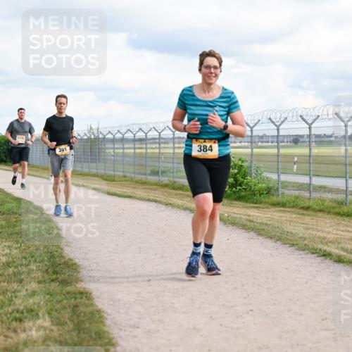 14.09.2025 - Airport Race Dr. Thomas Lammeyer http://msf.ph/oto/8878612 14.09.2025 12:26:31 Laufen 1775, 391, 384 meine-sportfotos.de