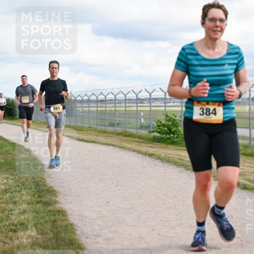 14.09.2025 - Airport Race Dr. Thomas Lammeyer http://msf.ph/oto/8878622 14.09.2025 12:26:32 Laufen 1775, 391, 384 meine-sportfotos.de