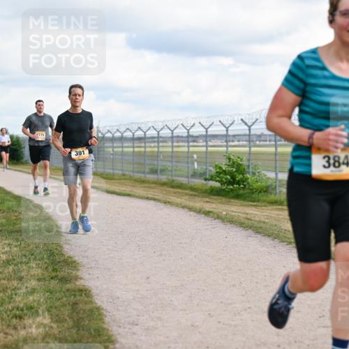 14.09.2025 - Airport Race Dr. Thomas Lammeyer http://msf.ph/oto/8878624 14.09.2025 12:26:32 Laufen 775, 391, 384 meine-sportfotos.de