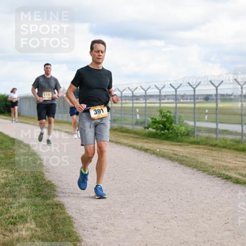 14.09.2025 - Airport Race Dr. Thomas Lammeyer http://msf.ph/oto/8878638 14.09.2025 12:26:34 Laufen 1775, 391 meine-sportfotos.de