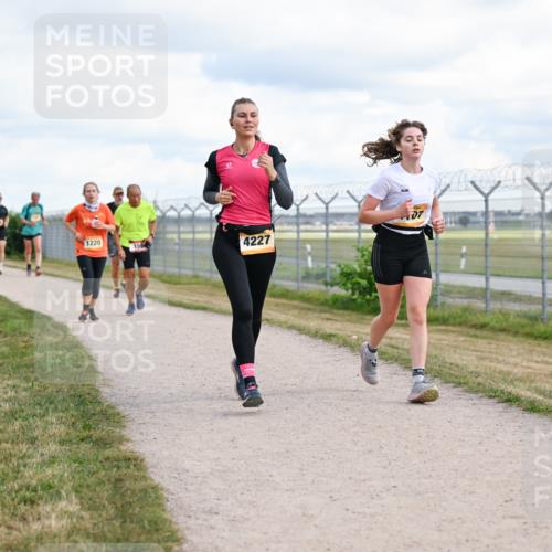 14.09.2025 - Airport Race Dr. Thomas Lammeyer http://msf.ph/oto/8878691 14.09.2025 12:26:43 Laufen 1220, 155, 4227, 07 meine-sportfotos.de