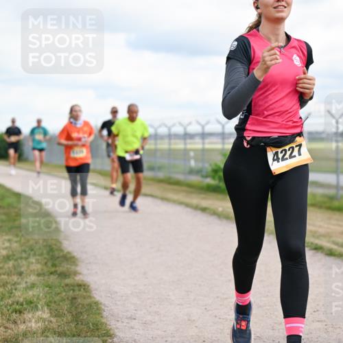 14.09.2025 - Airport Race Dr. Thomas Lammeyer http://msf.ph/oto/8878709 14.09.2025 12:26:45 Laufen 4227 meine-sportfotos.de