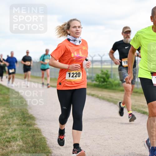 14.09.2025 - Airport Race Dr. Thomas Lammeyer http://msf.ph/oto/8878740 14.09.2025 12:26:49 Laufen 1220, 18, 155 meine-sportfotos.de