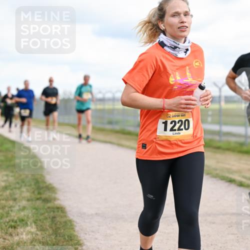 14.09.2025 - Airport Race Dr. Thomas Lammeyer http://msf.ph/oto/8878747 14.09.2025 12:26:50 Laufen 1220, 1835 meine-sportfotos.de