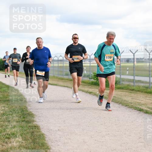 14.09.2025 - Airport Race Dr. Thomas Lammeyer http://msf.ph/oto/8878749 14.09.2025 12:26:53 Laufen 400, 460, 218, 1701 meine-sportfotos.de
