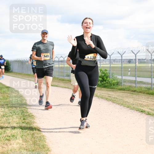 14.09.2025 - Airport Race Dr. Thomas Lammeyer http://msf.ph/oto/8878792 14.09.2025 12:26:58 Laufen 410, 945, 1480 meine-sportfotos.de