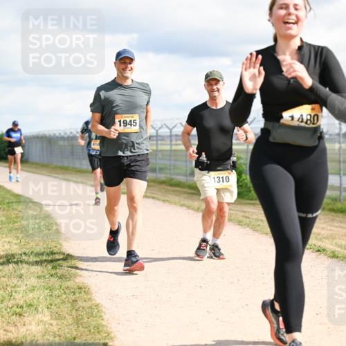 14.09.2025 - Airport Race Dr. Thomas Lammeyer http://msf.ph/oto/8878801 14.09.2025 12:26:58 Laufen 416, 1945, 1310, 1480 meine-sportfotos.de