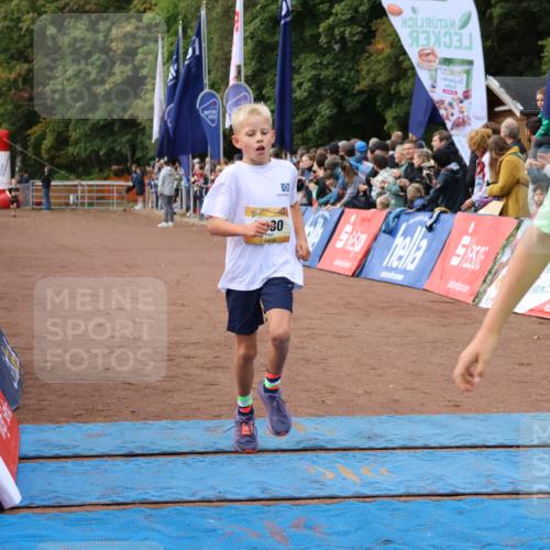 14.09.2025 - Airport Race Strokosch-Dieckow http://msf.ph/oto/8878812 14.09.2025 10:06:39 Ziel 3012, 3030 meine-sportfotos.de