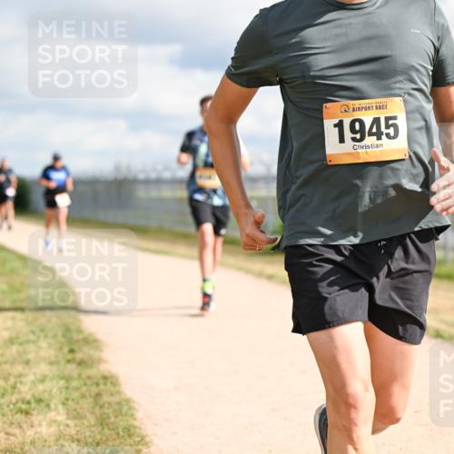 14.09.2025 - Airport Race Dr. Thomas Lammeyer http://msf.ph/oto/8878820 14.09.2025 12:27:00 Laufen 42, 1945 meine-sportfotos.de