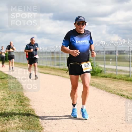 14.09.2025 - Airport Race Dr. Thomas Lammeyer http://msf.ph/oto/8878851 14.09.2025 12:27:06 Laufen 598, 598 meine-sportfotos.de