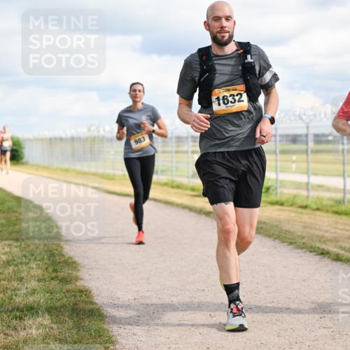 14.09.2025 - Airport Race Dr. Thomas Lammeyer http://msf.ph/oto/8878900 14.09.2025 12:27:13 Laufen 983, 1632, 436 meine-sportfotos.de