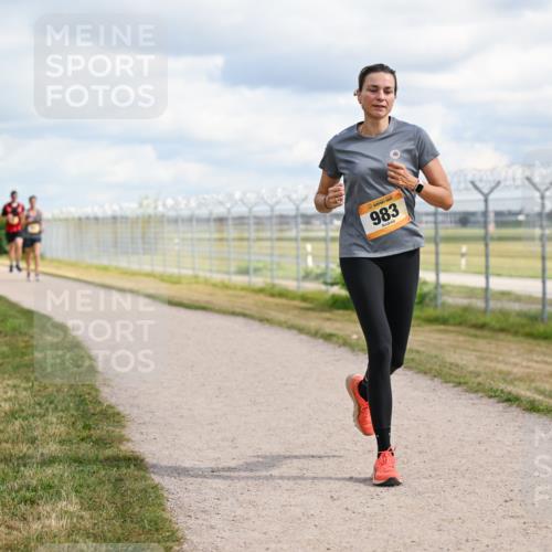 14.09.2025 - Airport Race Dr. Thomas Lammeyer http://msf.ph/oto/8878912 14.09.2025 12:27:15 Laufen 983 meine-sportfotos.de