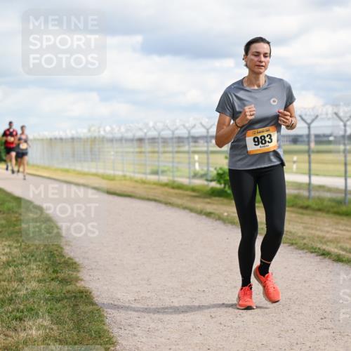 14.09.2025 - Airport Race Dr. Thomas Lammeyer http://msf.ph/oto/8878913 14.09.2025 12:27:15 Laufen 983 meine-sportfotos.de