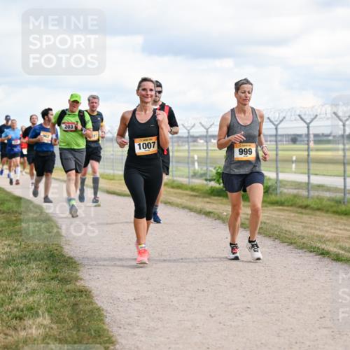 14.09.2025 - Airport Race Dr. Thomas Lammeyer http://msf.ph/oto/8878918 14.09.2025 12:27:23 Laufen 962, 203, 87, 1007, 999 meine-sportfotos.de