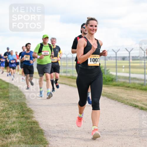 14.09.2025 - Airport Race Dr. Thomas Lammeyer http://msf.ph/oto/8878930 14.09.2025 12:27:25 Laufen 203, 1007, 999 meine-sportfotos.de