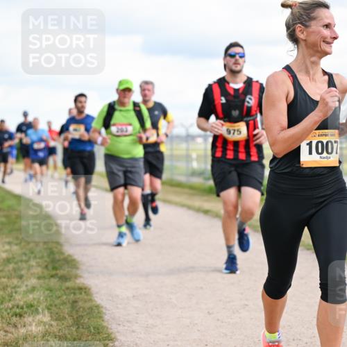 14.09.2025 - Airport Race Dr. Thomas Lammeyer http://msf.ph/oto/8878937 14.09.2025 12:27:25 Laufen 975, 1007 meine-sportfotos.de