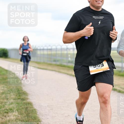14.09.2025 - Airport Race Dr. Thomas Lammeyer http://msf.ph/oto/8879051 14.09.2025 12:27:39 Laufen 0, 309, 1954 meine-sportfotos.de