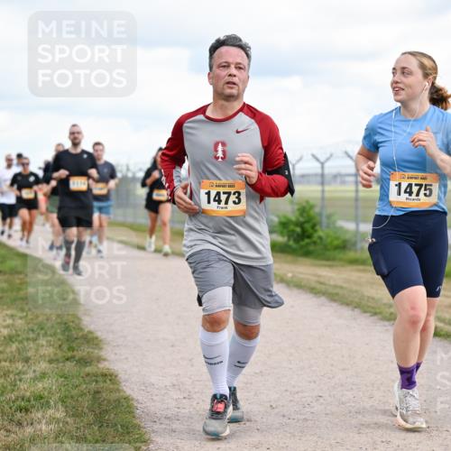 14.09.2025 - Airport Race Dr. Thomas Lammeyer http://msf.ph/oto/8879103 14.09.2025 12:27:52 Laufen 1473, 1475 meine-sportfotos.de