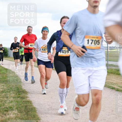 14.09.2025 - Airport Race Dr. Thomas Lammeyer http://msf.ph/oto/8879181 14.09.2025 12:28:01 Laufen 1767, 462, 1705, 1271, 1459 meine-sportfotos.de